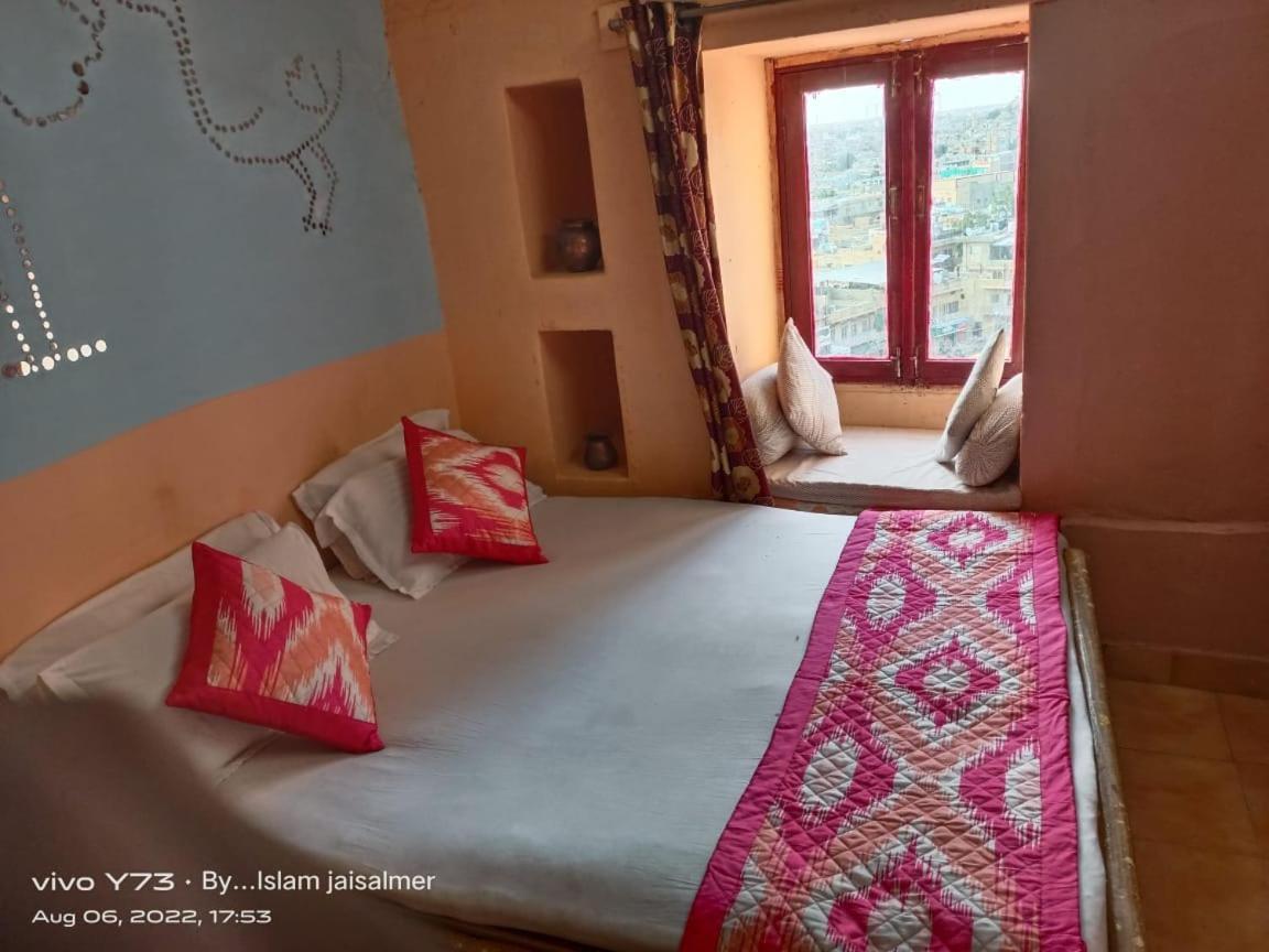 Hostel Desert Home Stay Jaisalmer Exterior photo